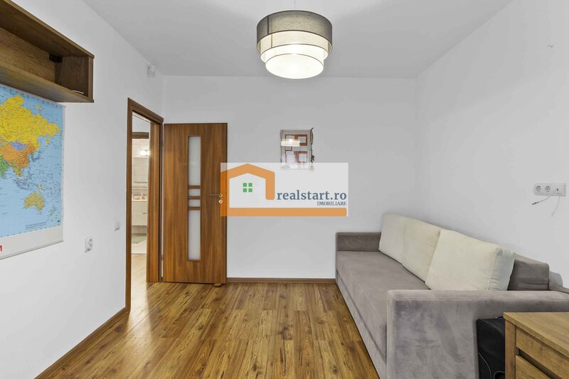 Tractorul, Vila tip triplex P+1+M (de mijloc), 2 loc parcare, curte proprie